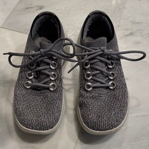 Casual Allbirds Knit Lace-Up Sneakers in Heather Gray